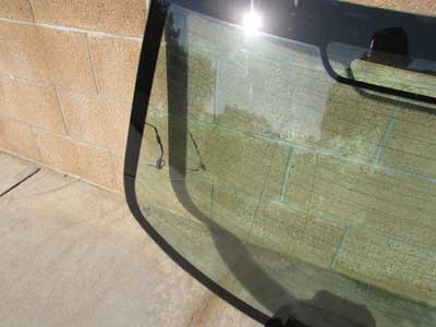 BMW Rear Back / Window Glass Saint Gobain Sekurit 51317027080 E60 525i 528i 530i 535i 545i 550i M52